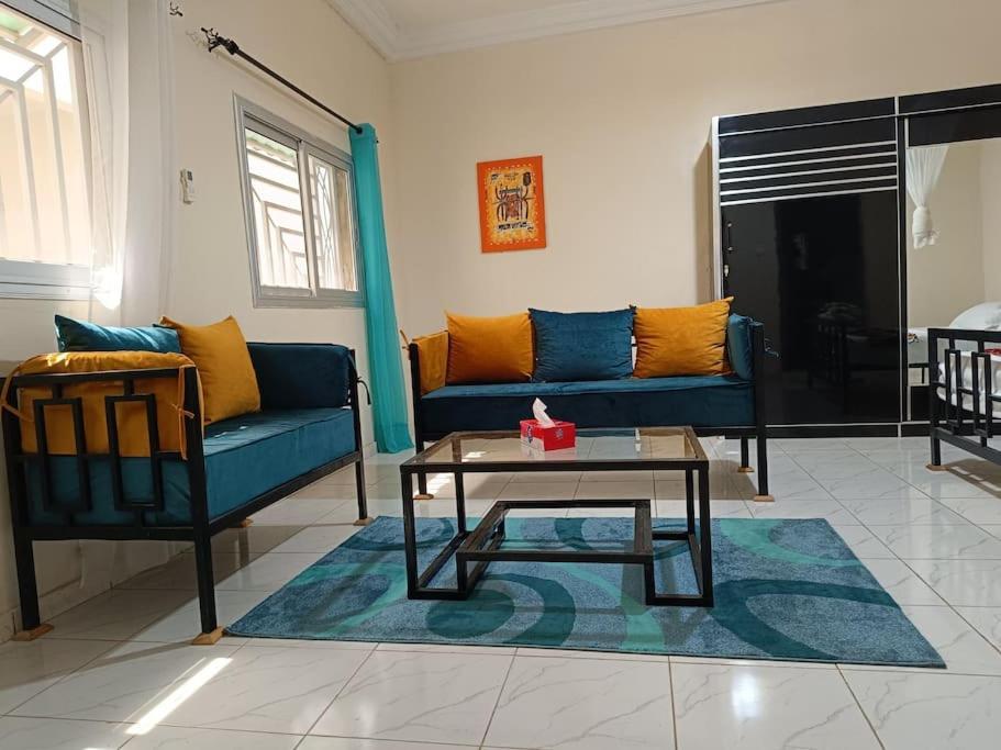 Studio Meuble Diass Exterior foto